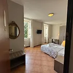 Pensión Casa Al 3*
